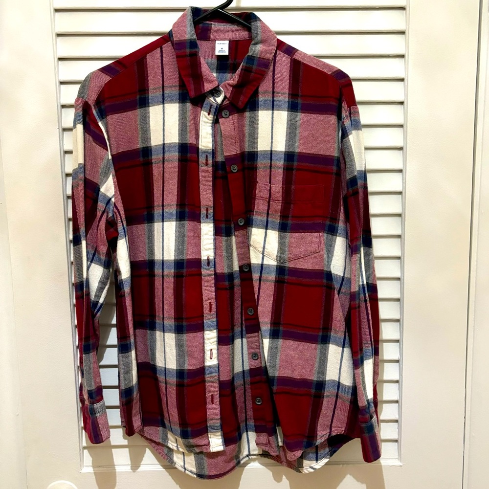 Old Navy Women’s Flannel Buttondown